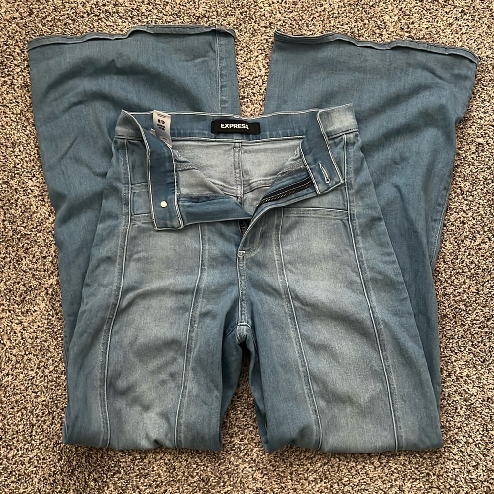 Wide Leg Super High-Waisted Express Jeans
